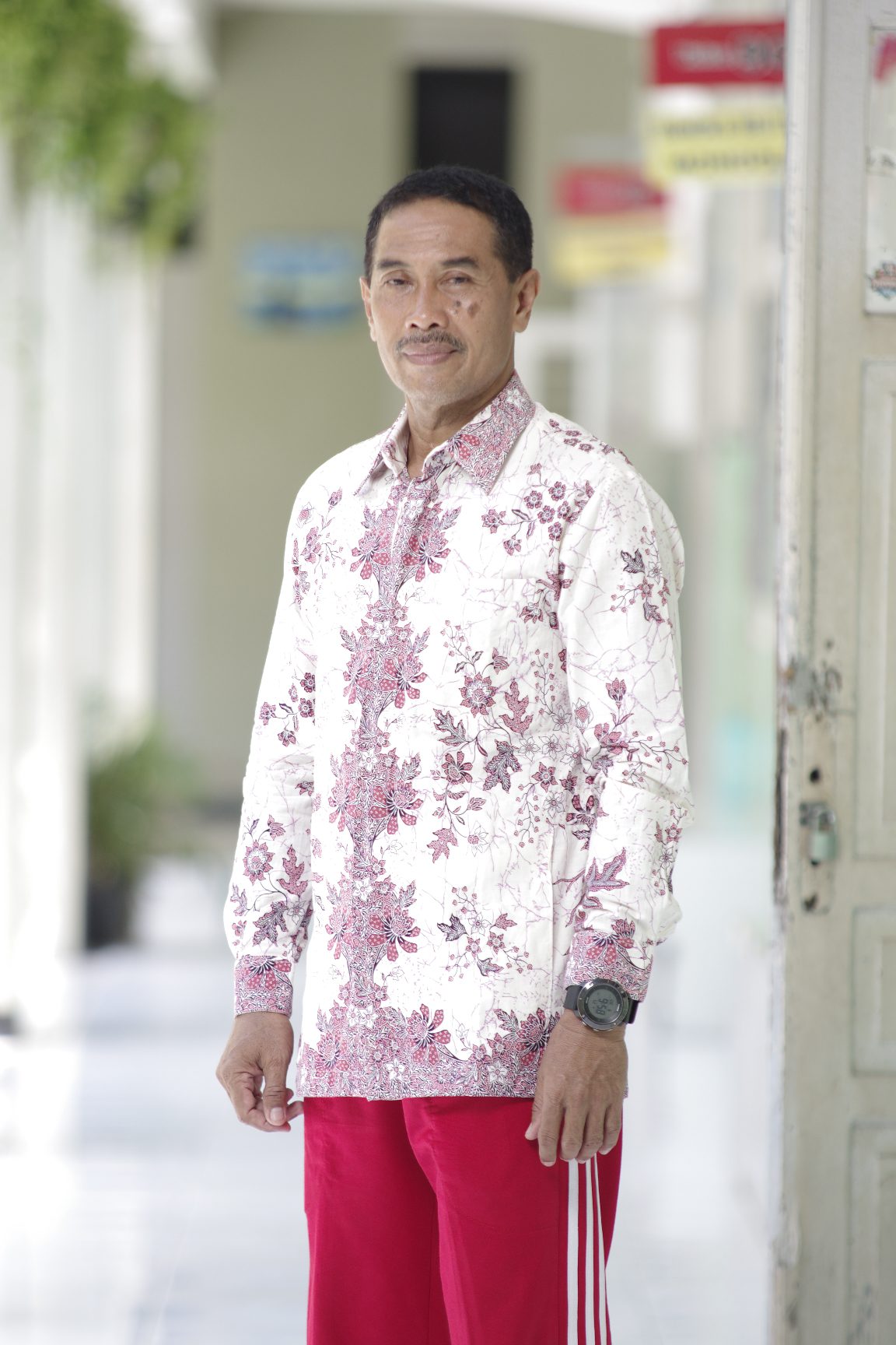 Drs. Aries Dwi Hari Poernomo